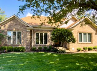 3003 Wooded Meadow Ct, Louisville, KY 40241