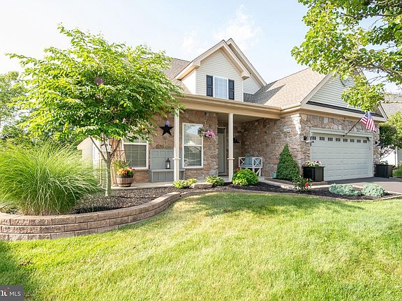 4th image of 748 S Settlers Cir