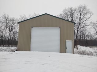 1781 S Extension Rd #18, Indian River, MI 49749