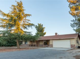 16073 Muscatel St, Hesperia, CA 92345