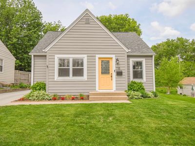 735 S Hawthorne Ave, Sioux Falls, SD, 57104