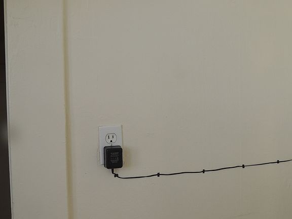5th image of 532 21st St APT 5