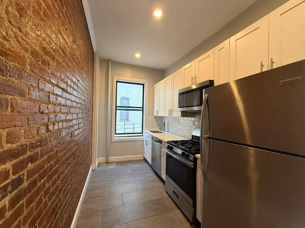 536 West 158th Street image 2 of 10