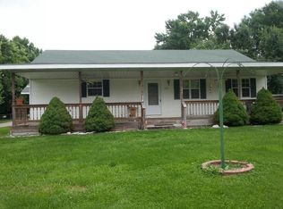 103 W South St, Nixa, MO 65714