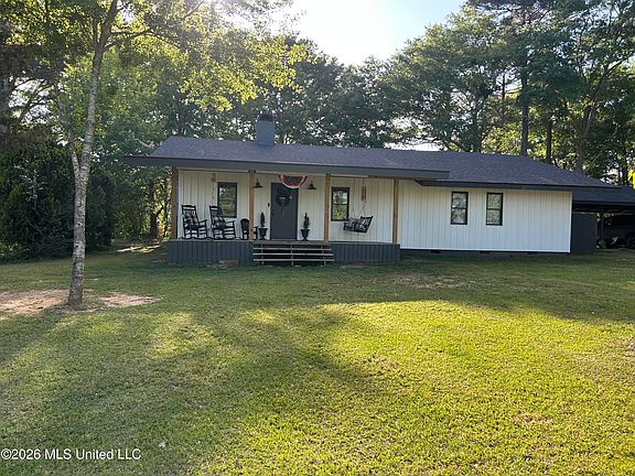 2nd image of 300 Harveytown Rd