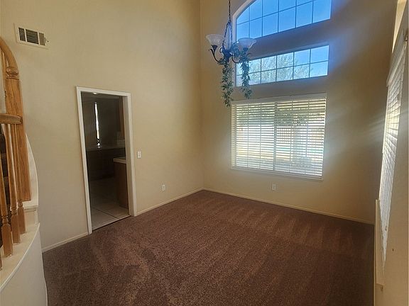 5th image of 13272 Berkeley Ln
