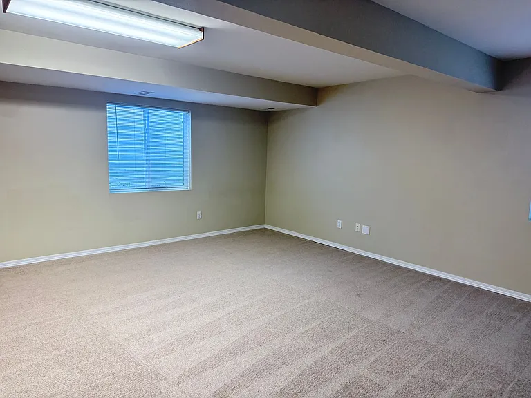 12553 Catch Pen Rd — Photo 16
