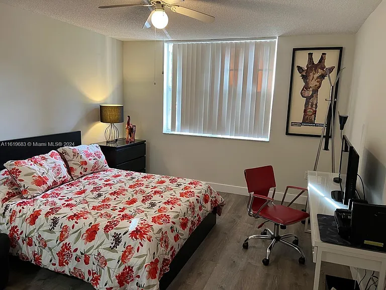 19901 E Country Club Dr #2207 — Photo 11