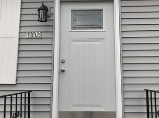 1802 9th St SW, Cedar Rapids, IA 52404