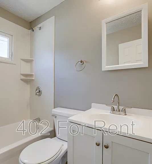 1008 S 29th St #4 — Photo 10
