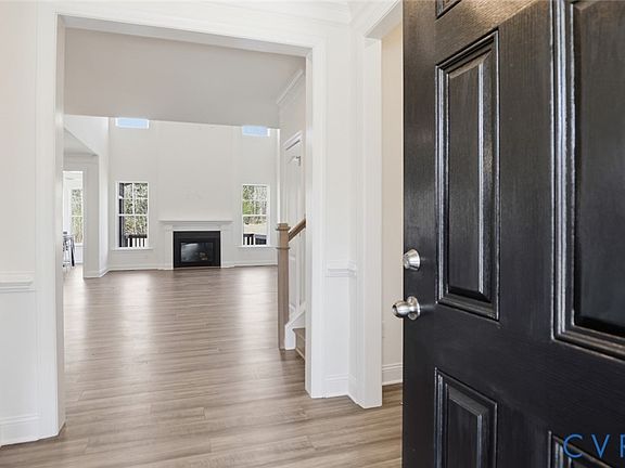 2nd image of 3726 Rocketts Ridge Dr