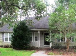 151 N Lake Keziah Dr, Southport, NC 28461