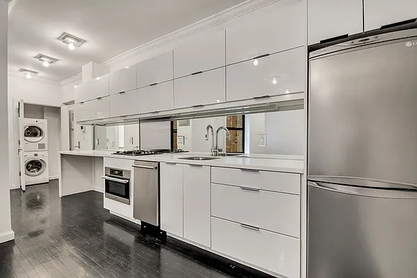 Rented by Bold New York | media 9