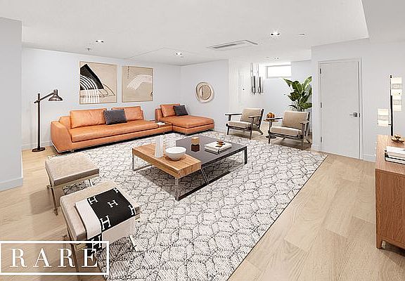 5th image of 45-41 11th St #1