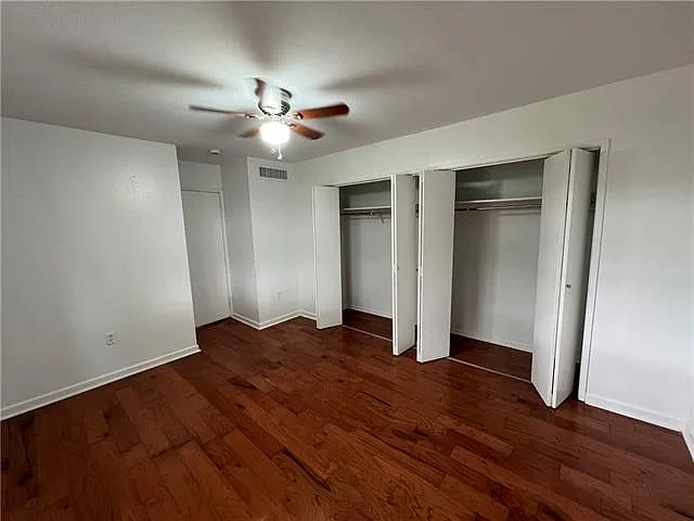 7702 Belcrest Pl — Photo 15