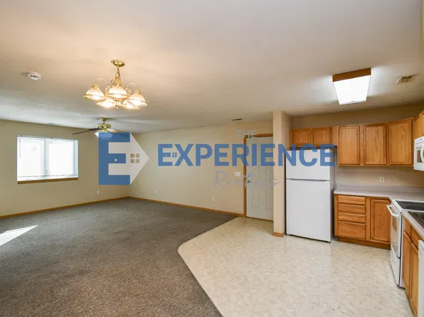 1414 E Redwood Blvd, Brandon, SD 57005