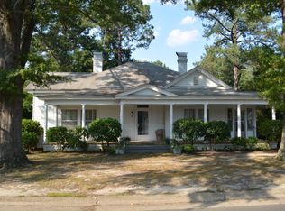 9377 Main St, Castalia, NC 27816