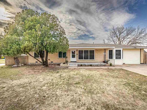 2202 NW 36th St, Lawton, OK 73505
