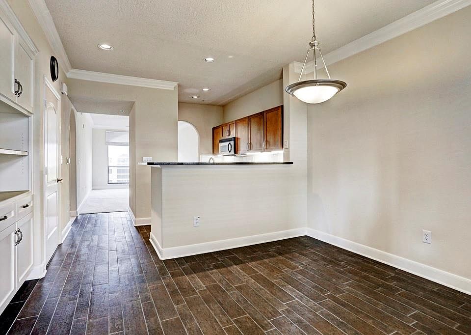 1st image of 2299 Lone Star Dr APT 524