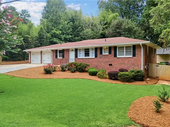 5502 Beaver Dr SW, Mableton, GA 30126