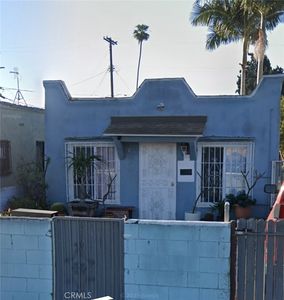 240 E 77th St, Los Angeles, CA, 90003
