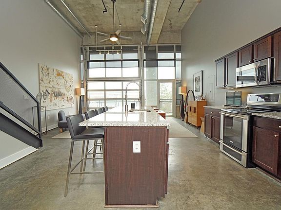 4th image of 353 W 4th St Unit 203