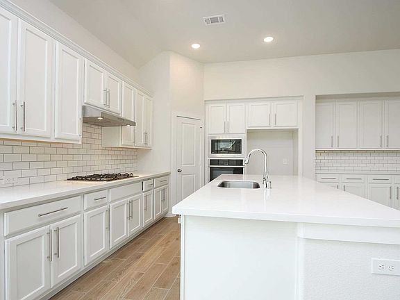 5th image of 30411 Agave Circle Ct