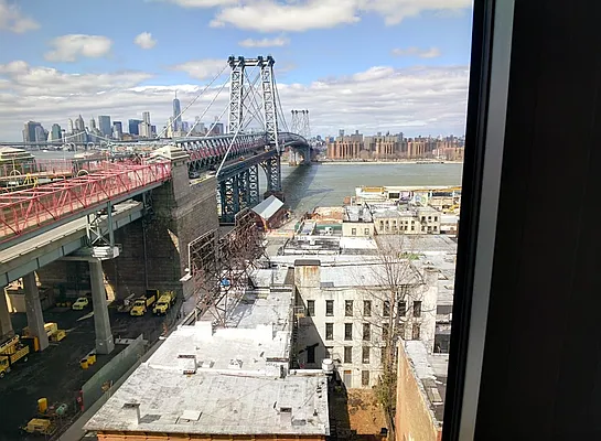 Rented by Nouveau Realty Brokerage | media 21