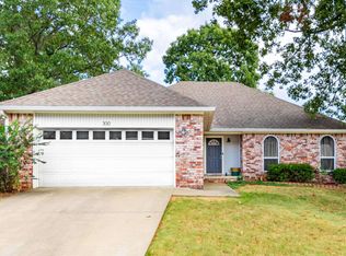 300 Big Indian Dr, Sherwood, AR 72120