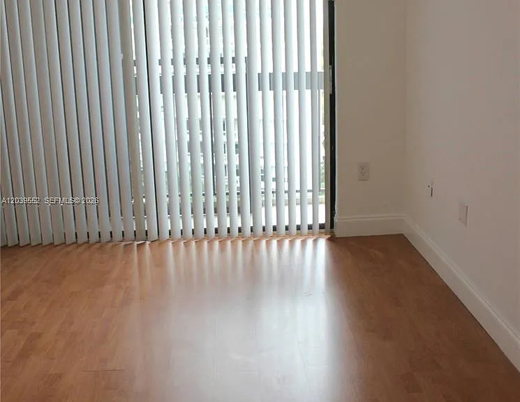 2333 Brickell Ave #1004 — Photo 9