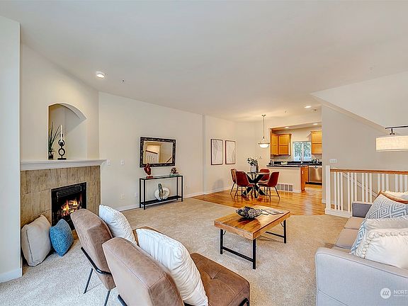 5th image of 17922 NE 90th St