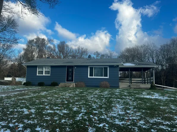 310 N Wolcott St, Hillsdale, MI 49242