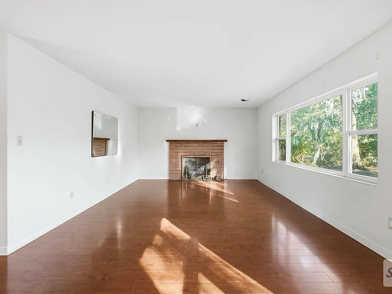 1643 NW 16th Ave — Photo 19