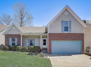 3543 Oak Creek Dr, Clarksville, TN 37040