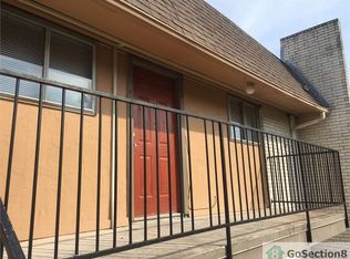 2011 Bandera Rd APT 110, San Antonio, TX 78228