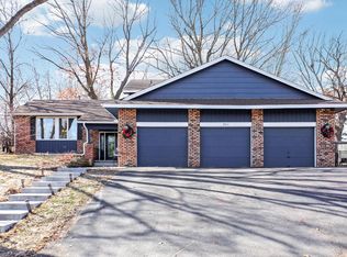 2915 Alvarado Ln N, Plymouth, MN 55447