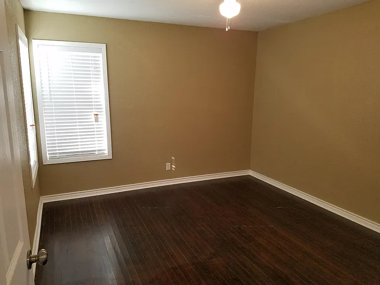 634 Chase Dr — Photo 5