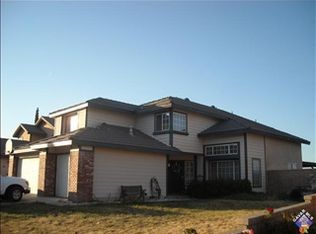 3125 Shale Rd, Palmdale, CA 93550