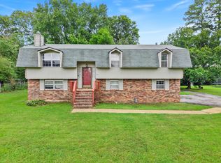 204 Mitchell Ln, Rossville, GA 30741