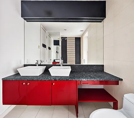 Rented by Compass | media 7