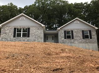 2700 Appletree Acres Ln, High Ridge, MO 63049