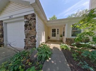 263 Sutton Ct, Bloomingdale, IL 60108