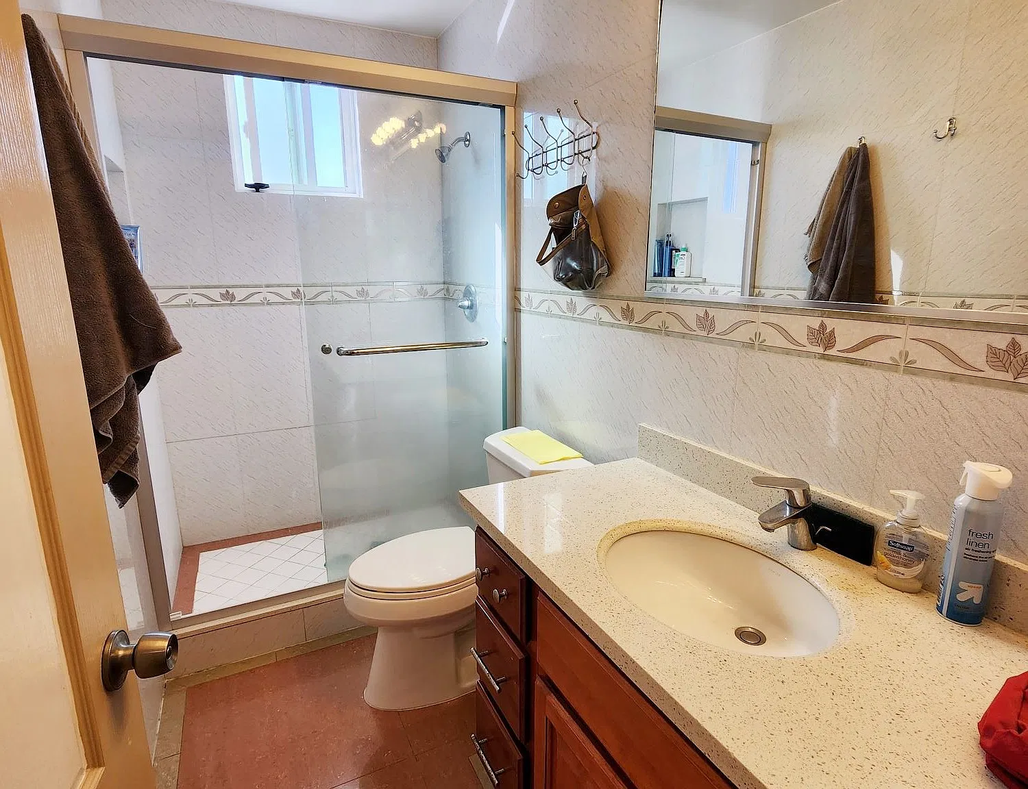5 bed, 1086 sqft, $800 — Photo 4