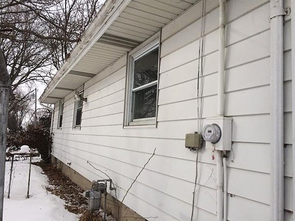 5th image of 5531 Redwood Ave