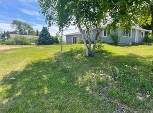 2732 S Osborn Ave, Fremont, MI 49412