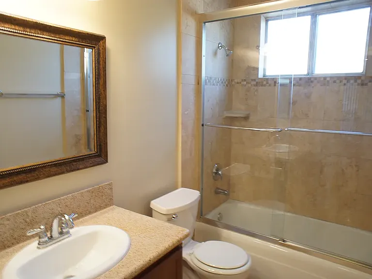 Complete bathroom