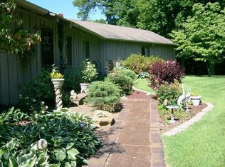 4515 Seven Hills Rd, Evansville, IN 47725