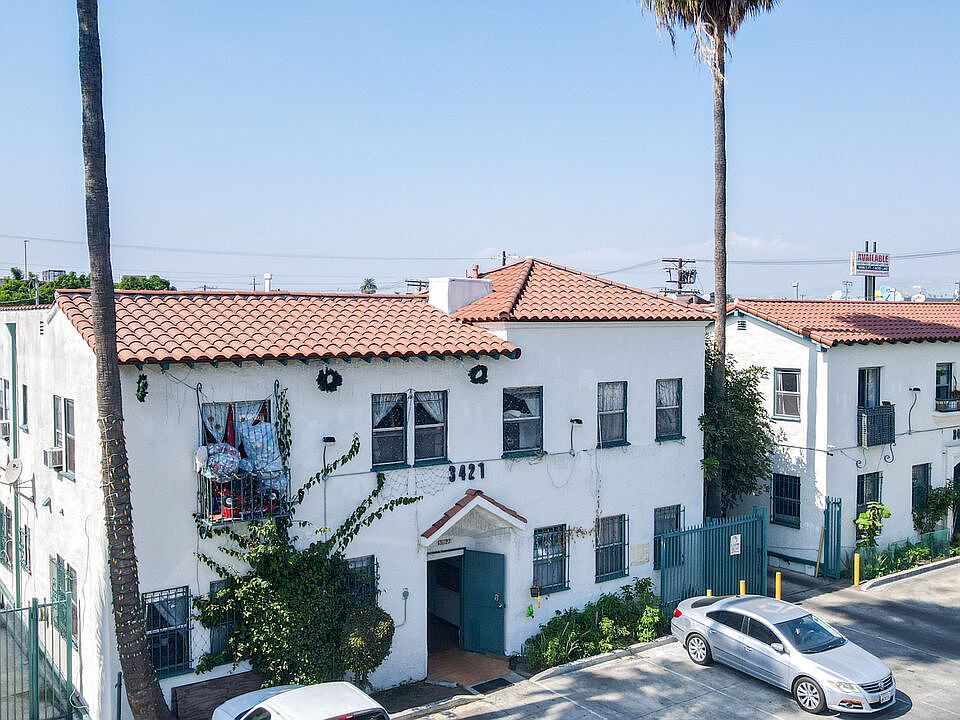 1st image of 3427/3421 S Norton Ave