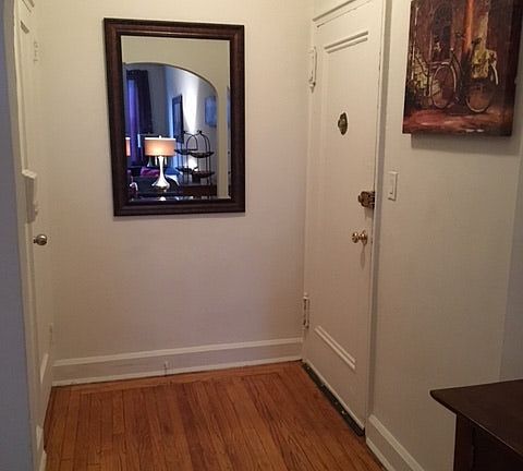 2nd image of 626 Larchmont Acres APT A