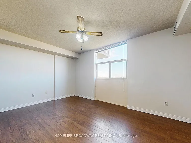 44 Falby Ct #902 — Photo 13
